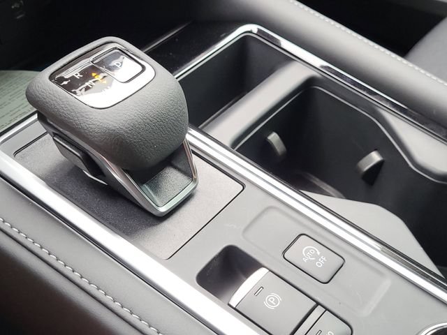 New 2026 Nissan Pathfinder SV w/ SV Premium Package AWD/4WD image 12