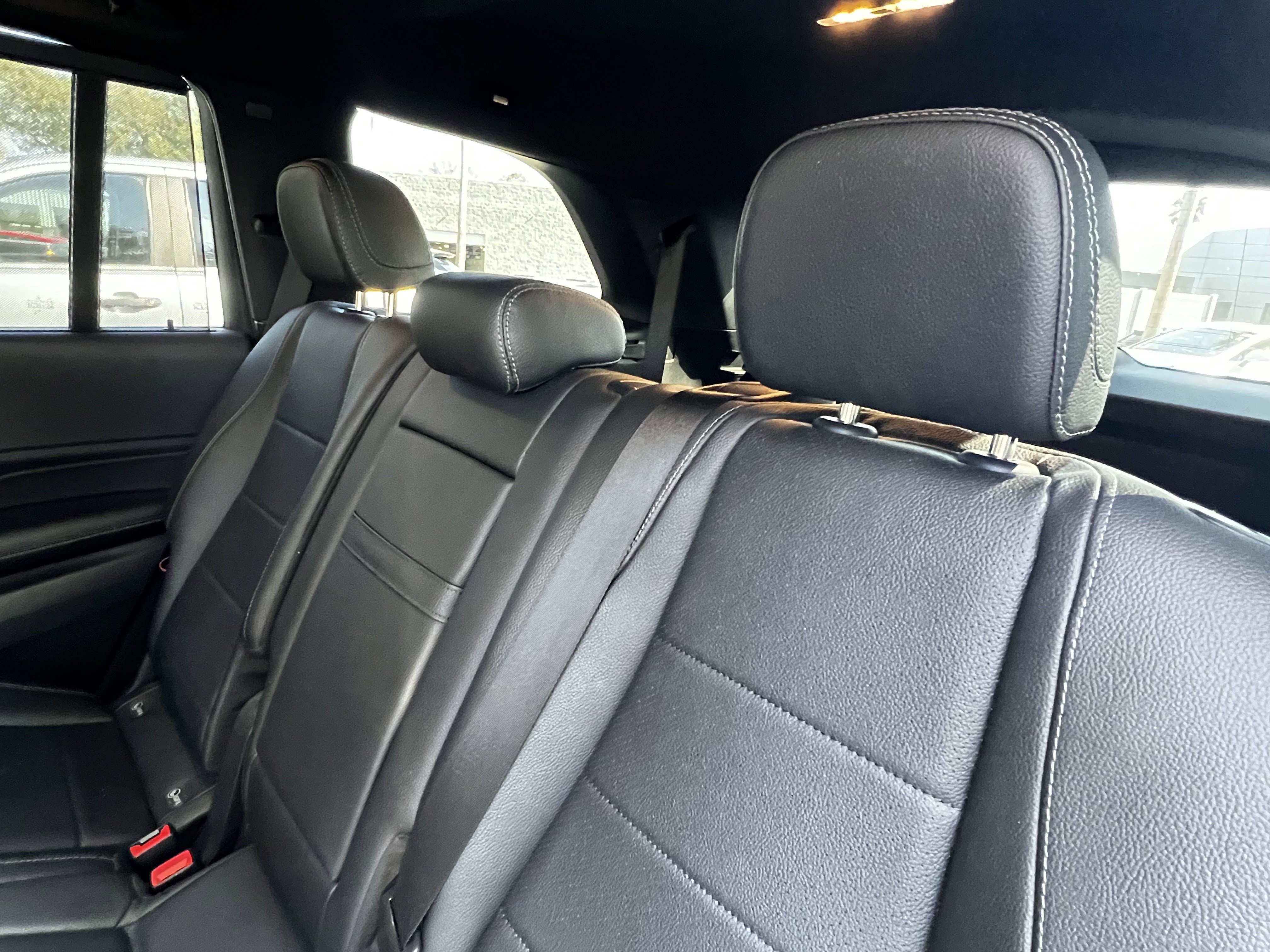 Used 2023 Mercedes-Benz GLS 450 450 4MATIC w/ AMG Line Exterior image 33