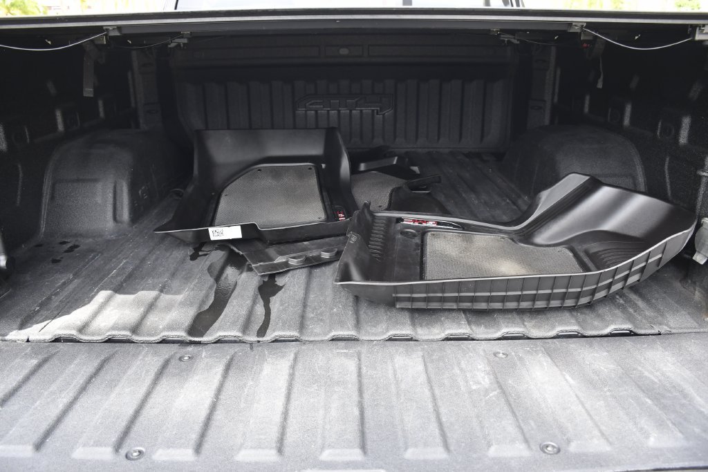 Used 2021 GMC Sierra 1500 AT4 AWD/4WD image 29