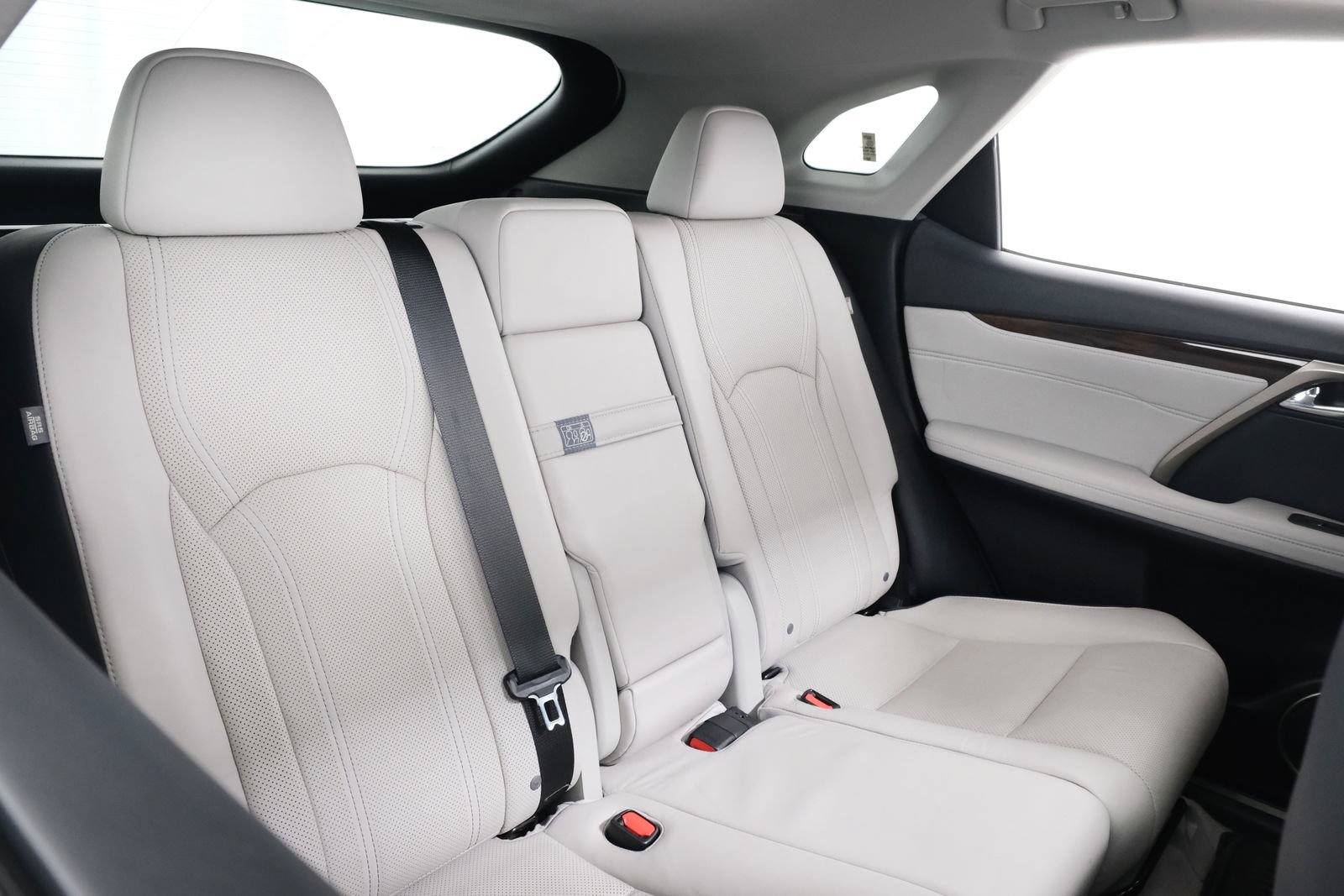 Used 2018 Lexus RX 350 AWD w/ Premium Package image 40