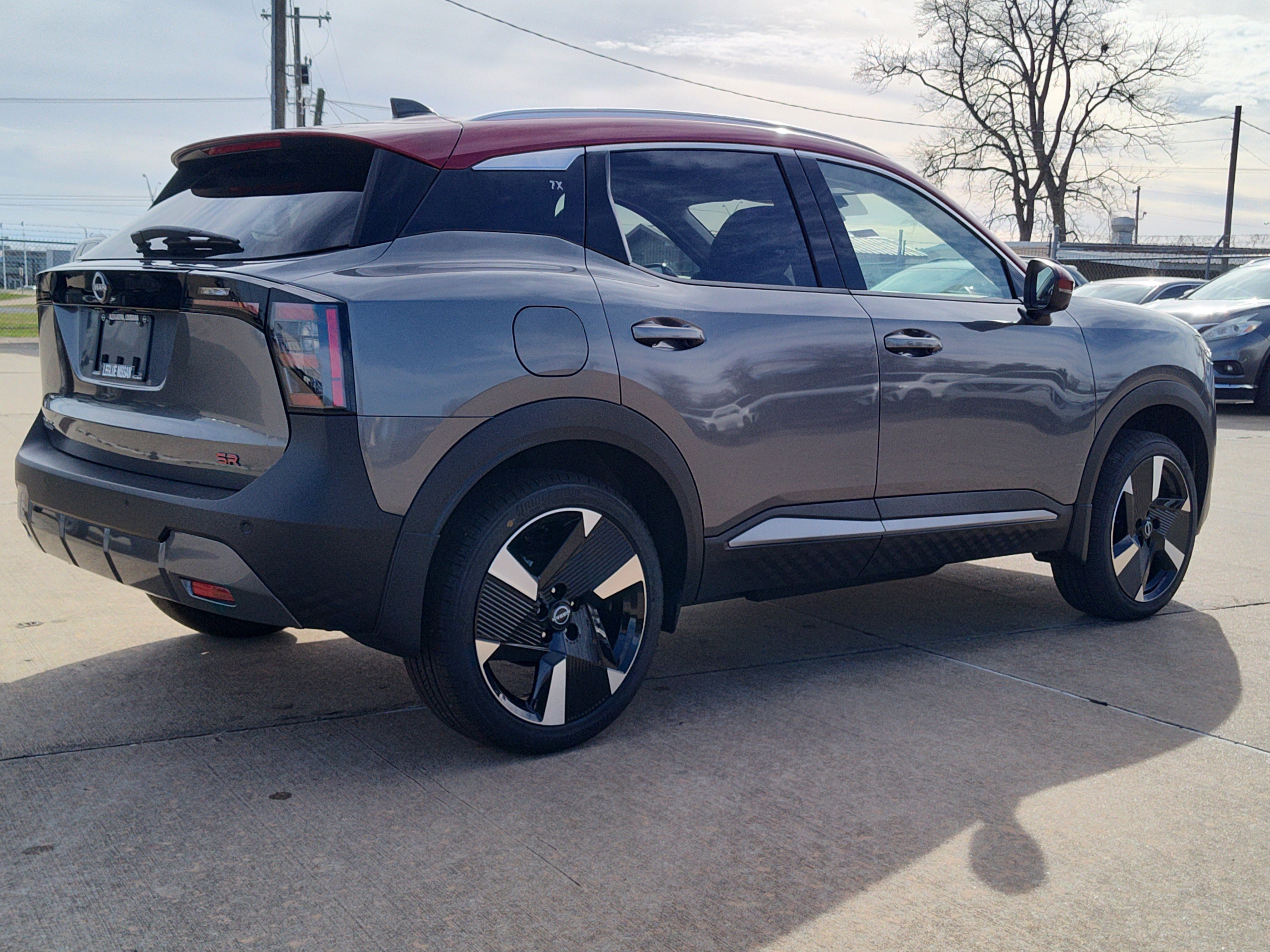 New 2026 Nissan Kicks SR image 5