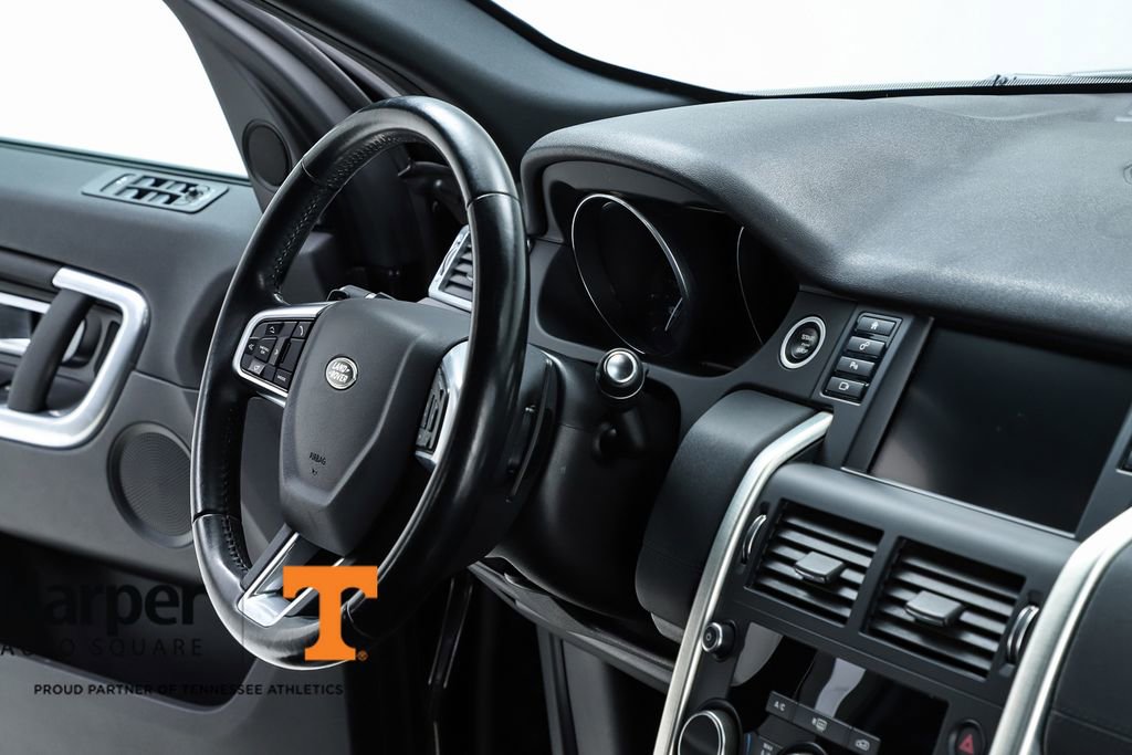 Used 2016 Land Rover Discovery Sport SE image 71