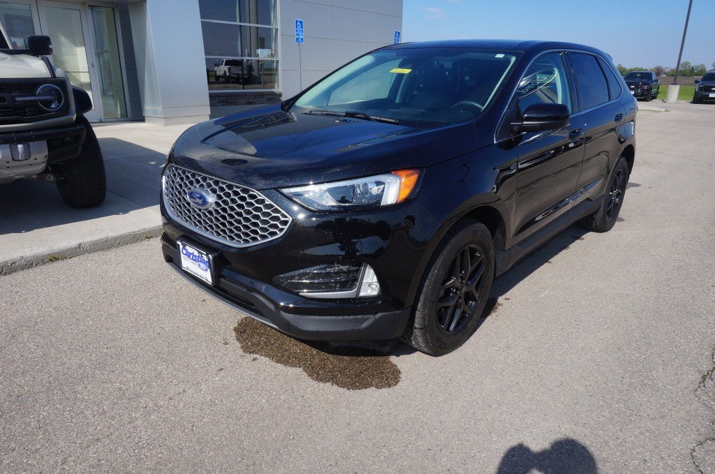 Used 2024 Ford Edge SEL w/ Convenience Package AWD/4WD image 8