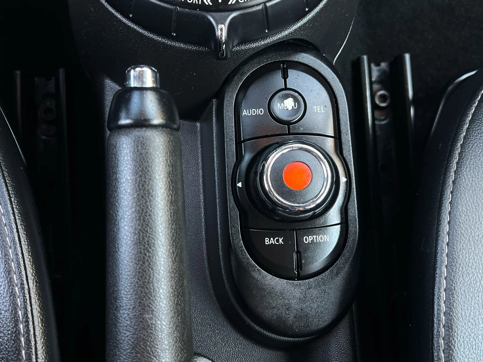 Used 2016 MINI Cooper 2-Door Hardtop image 28