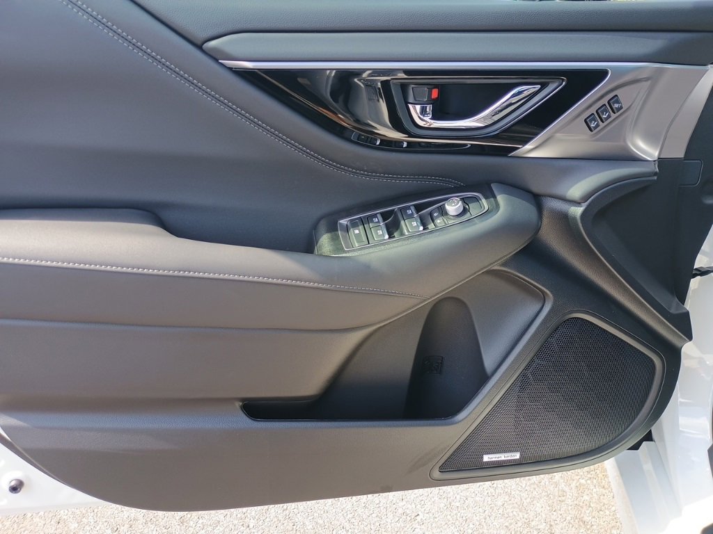 New 2025 Subaru Legacy Limited w/ Popular Package #3 image 8