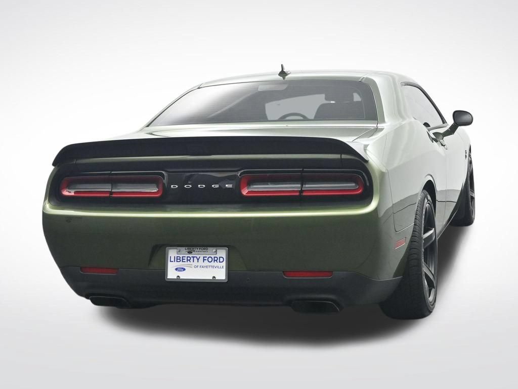 Used 2022 Dodge Challenger SRT Hellcat w/ Plus Package RWD image 7