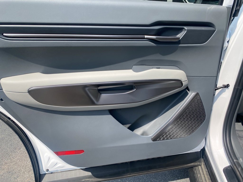 New 2026 Kia EV9 Wind image 15