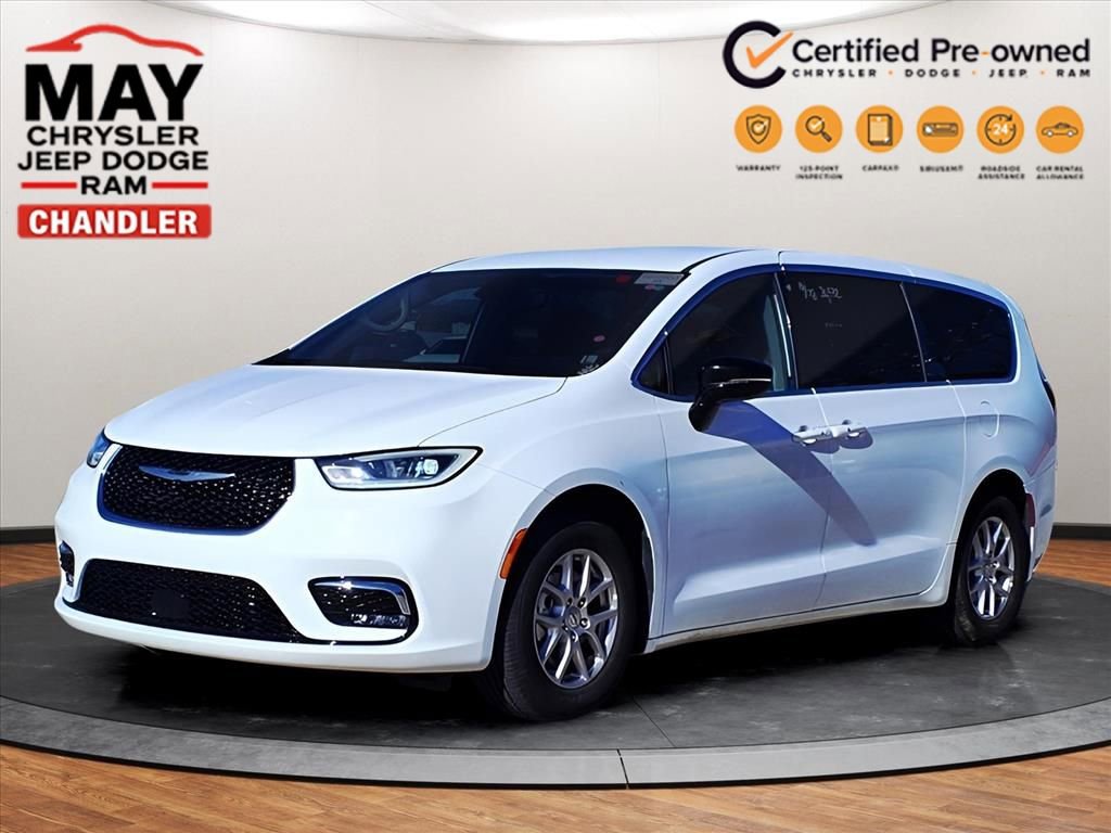 Used 2024 Chrysler Pacifica Touring-L