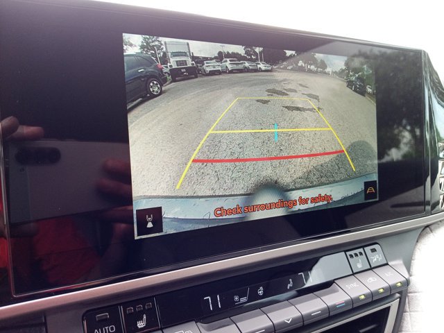 Used 2026 Toyota Camry XLE image 23