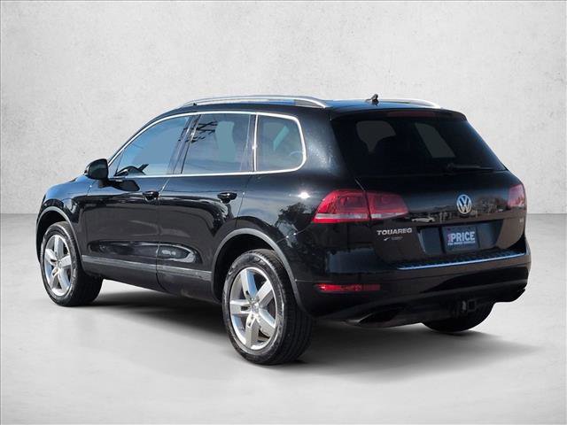 Used 2014 Volkswagen Touareg Lux image 8