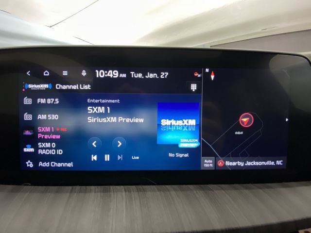 Used 2024 Kia Telluride EX w/ EX Captain's Chair Package image 16