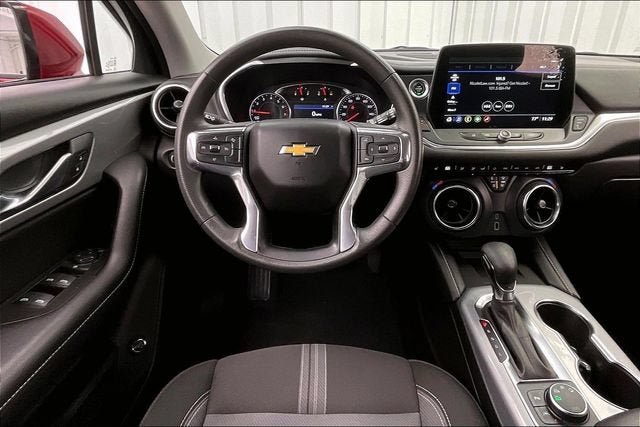 Certified 2024 Chevrolet Blazer LT w/ Convenience Package AWD/4WD image 5