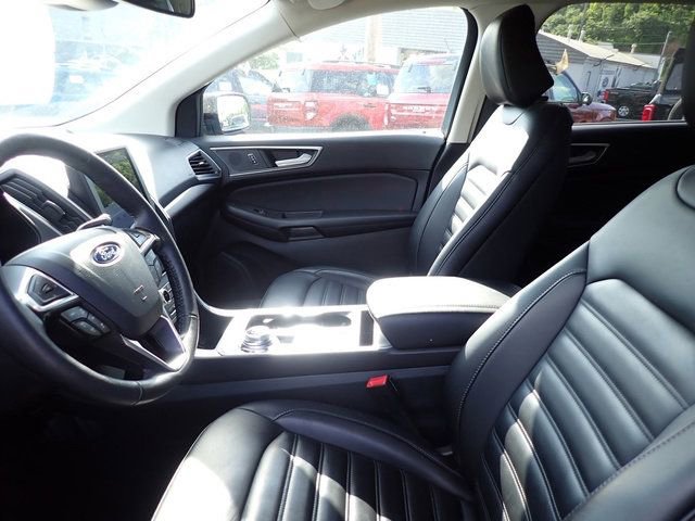 Used 2024 Ford Edge SEL w/ Convenience Package AWD/4WD image 16