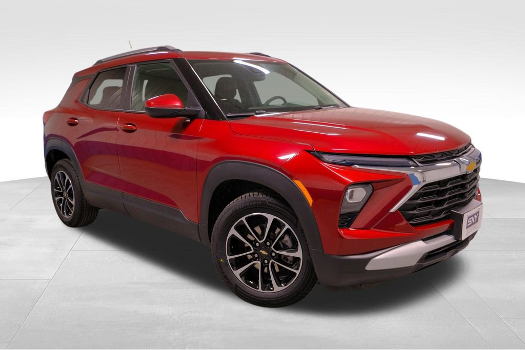 Used 2025 Chevrolet TrailBlazer LT image 11