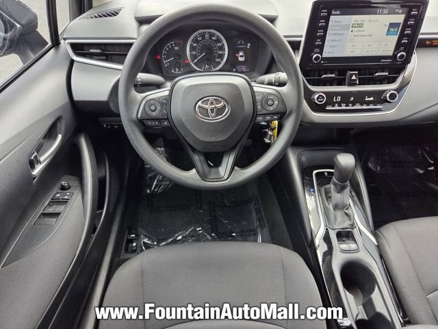 Used 2021 Toyota Corolla LE FWD image 11