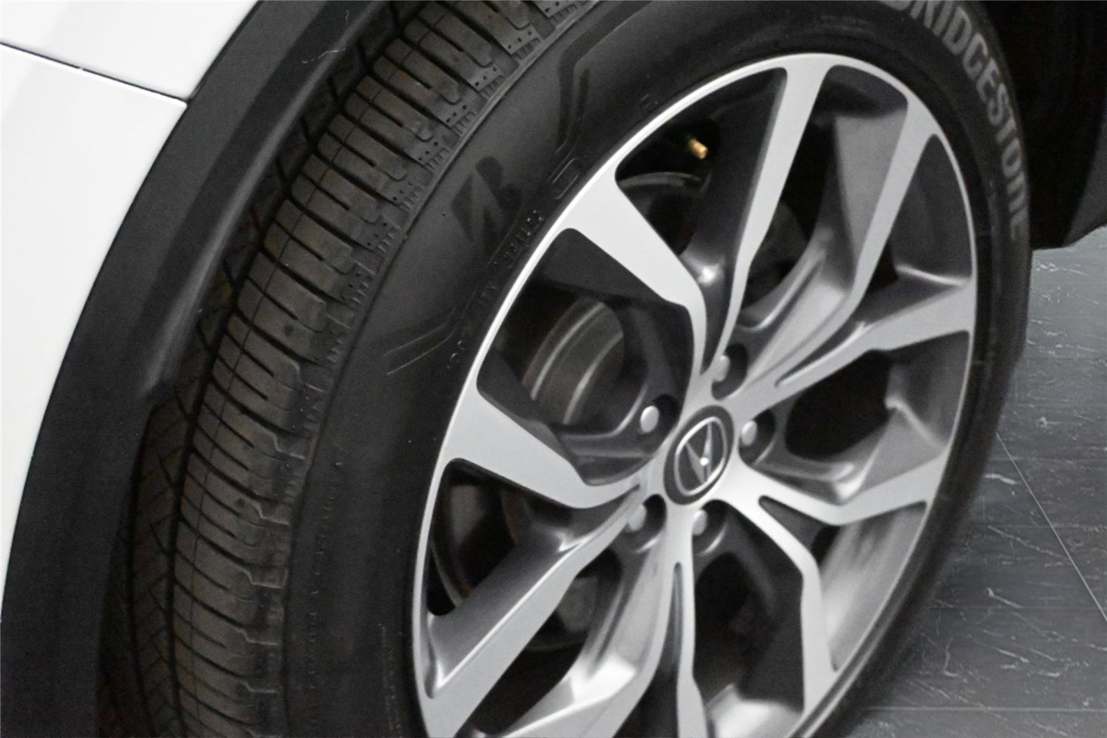 Certified 2022 Acura MDX SH-AWD w/ Technology Package image 15