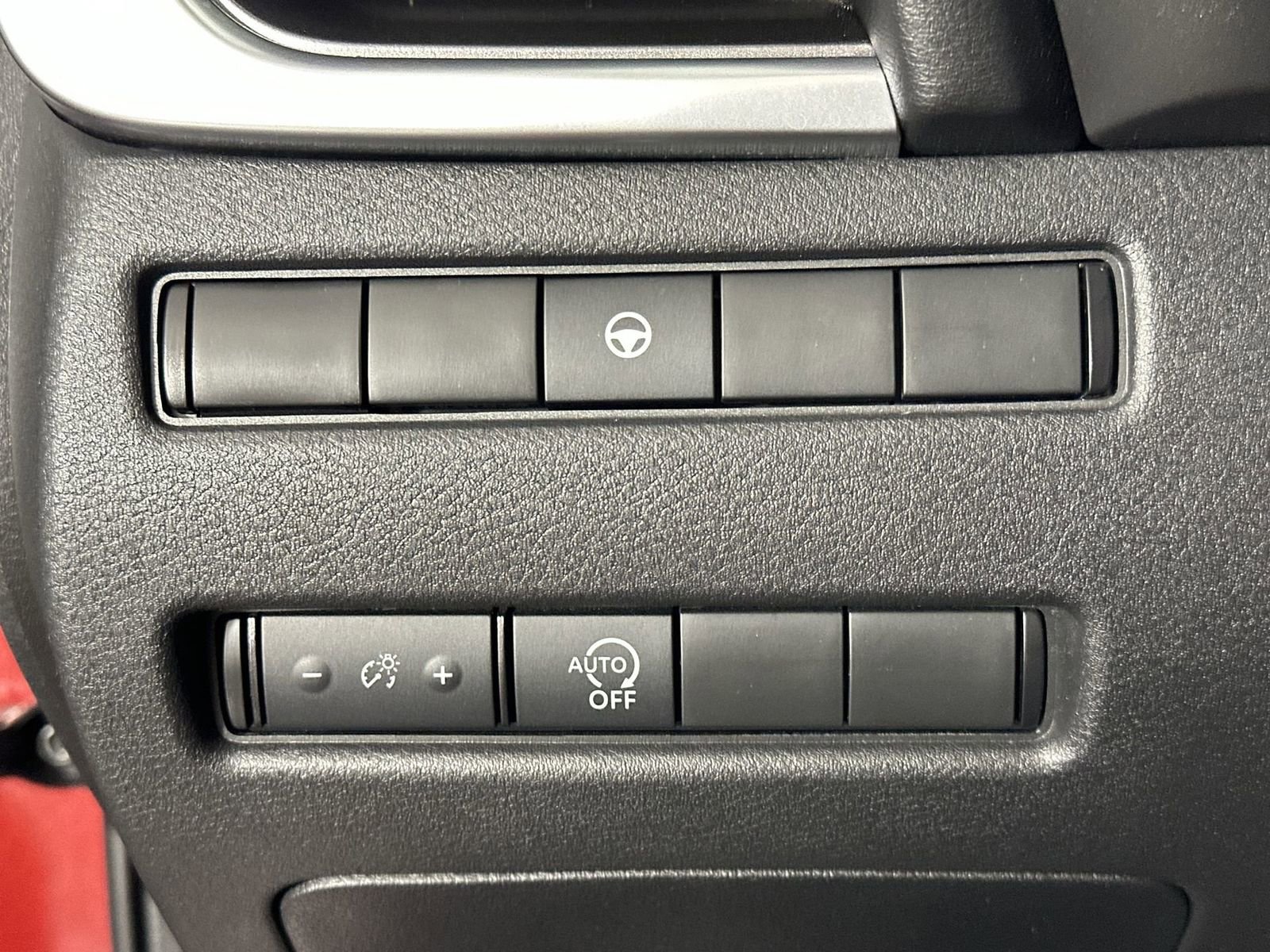 Certified 2023 Nissan Rogue SV image 22