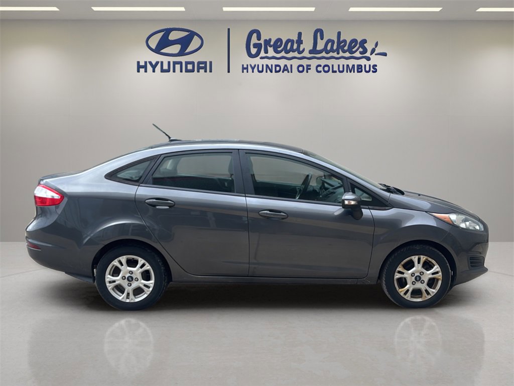 Used 2016 Ford Fiesta SE image 6