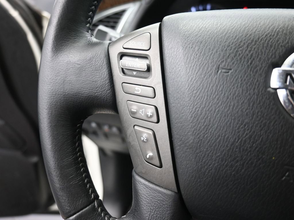 Used 2019 Nissan Armada Platinum image 6