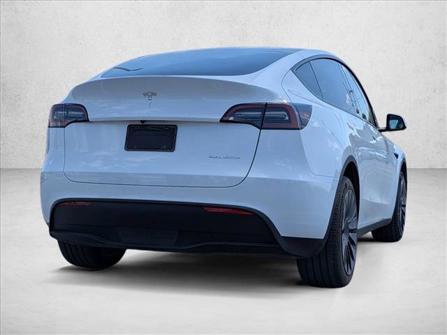Used 2023 Tesla Model Y Long Range image 5