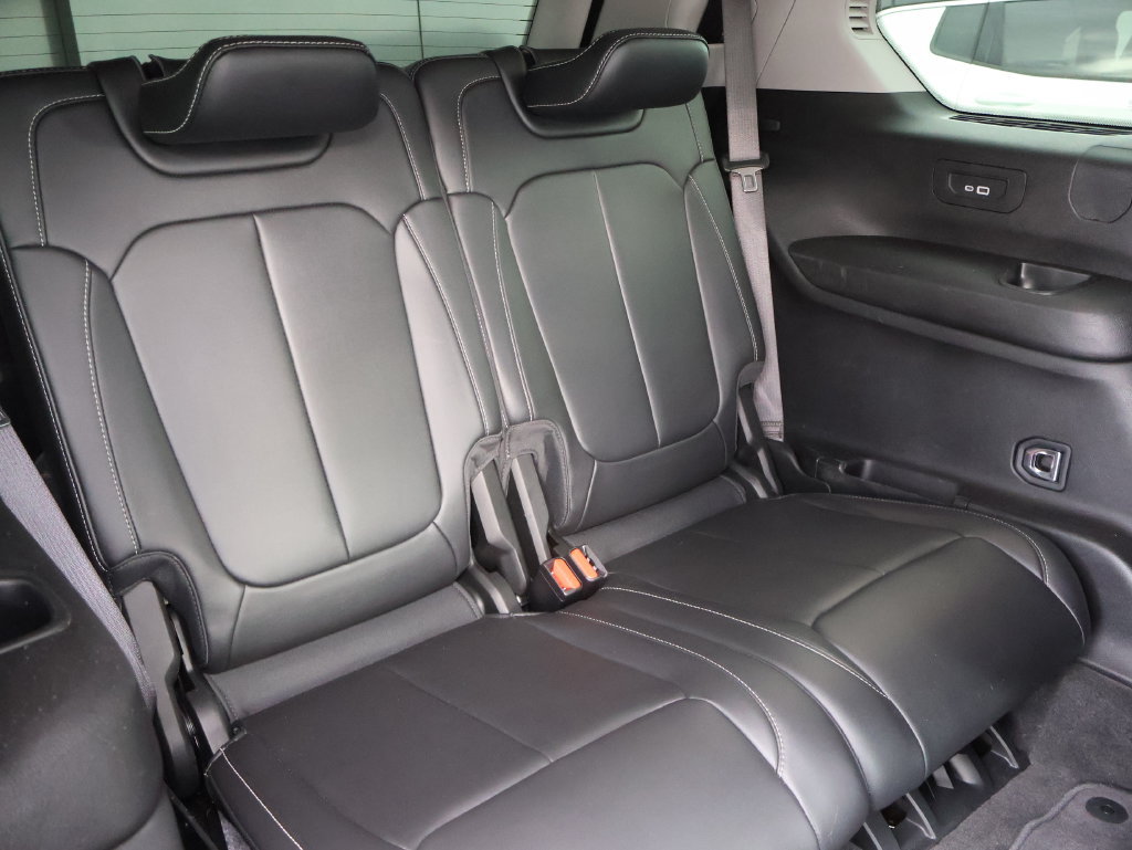 Used 2021 Jeep Grand Cherokee L Limited AWD/4WD image 13