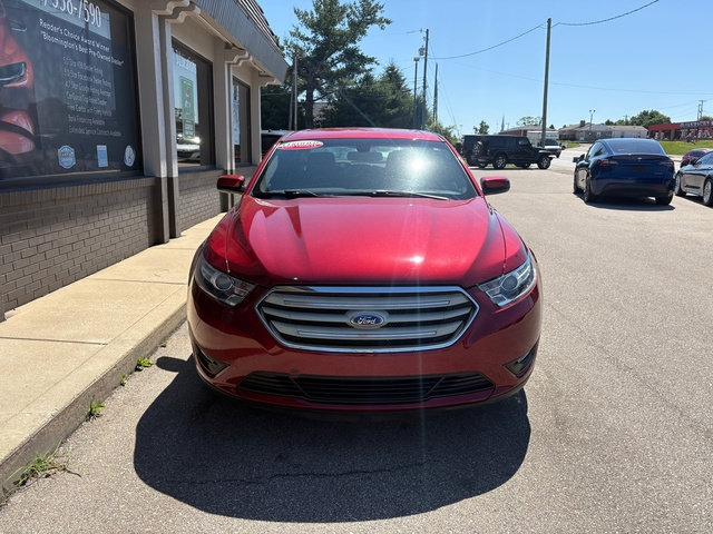Used 2017 Ford Taurus SEL FWD image 8