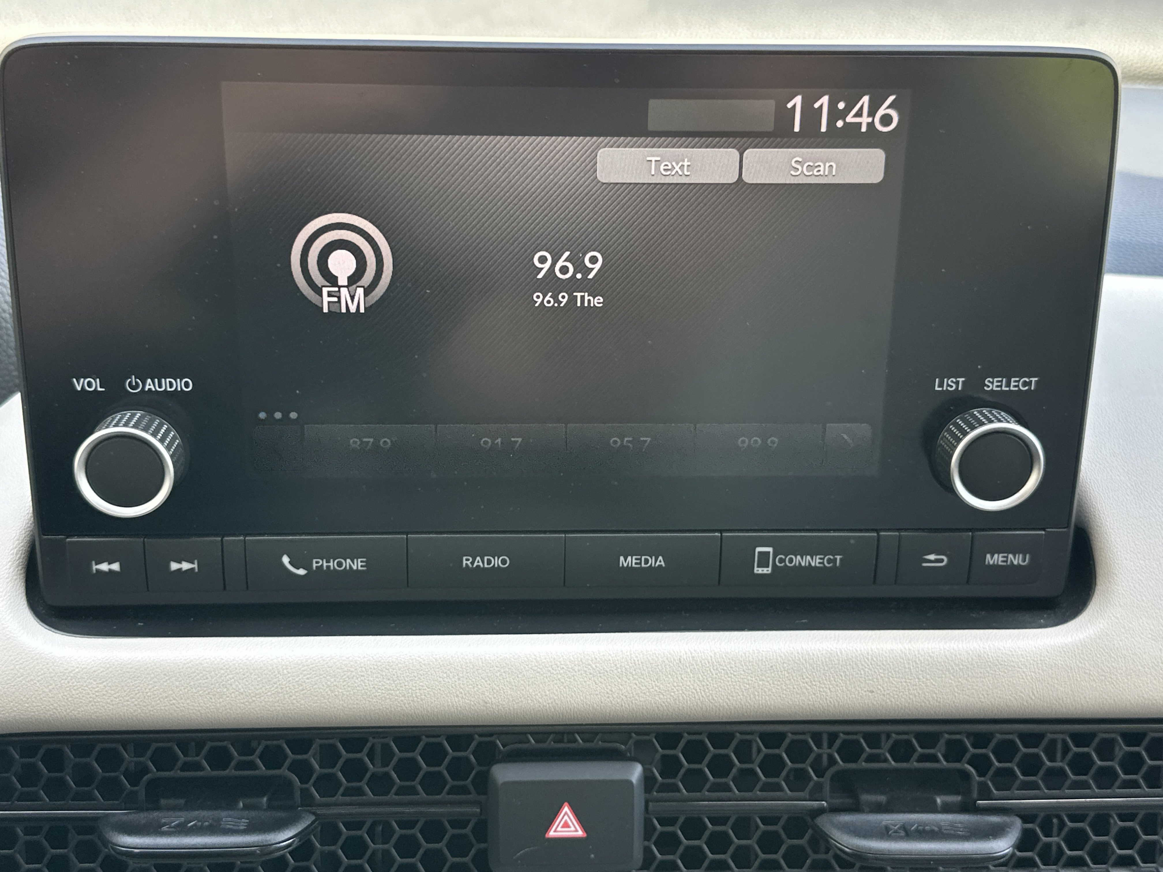 Used 2024 Honda HR-V LX image 27