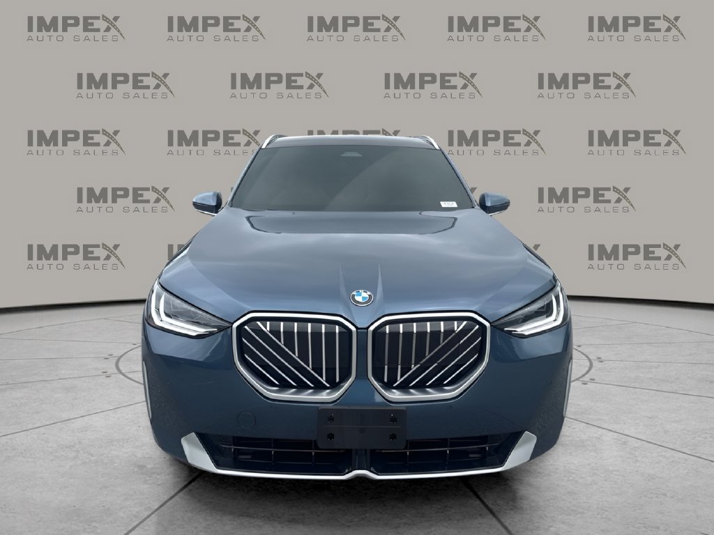 Used 2025 BMW X3 xDrive30i AWD/4WD image 5