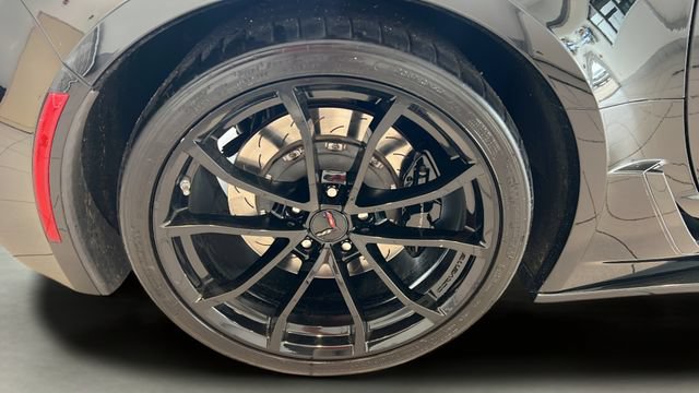Used 2018 Chevrolet Corvette Grand Sport RWD image 33