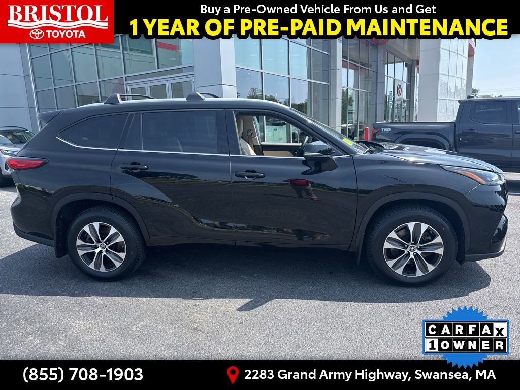 Used 2022 Toyota Highlander XLE image 4