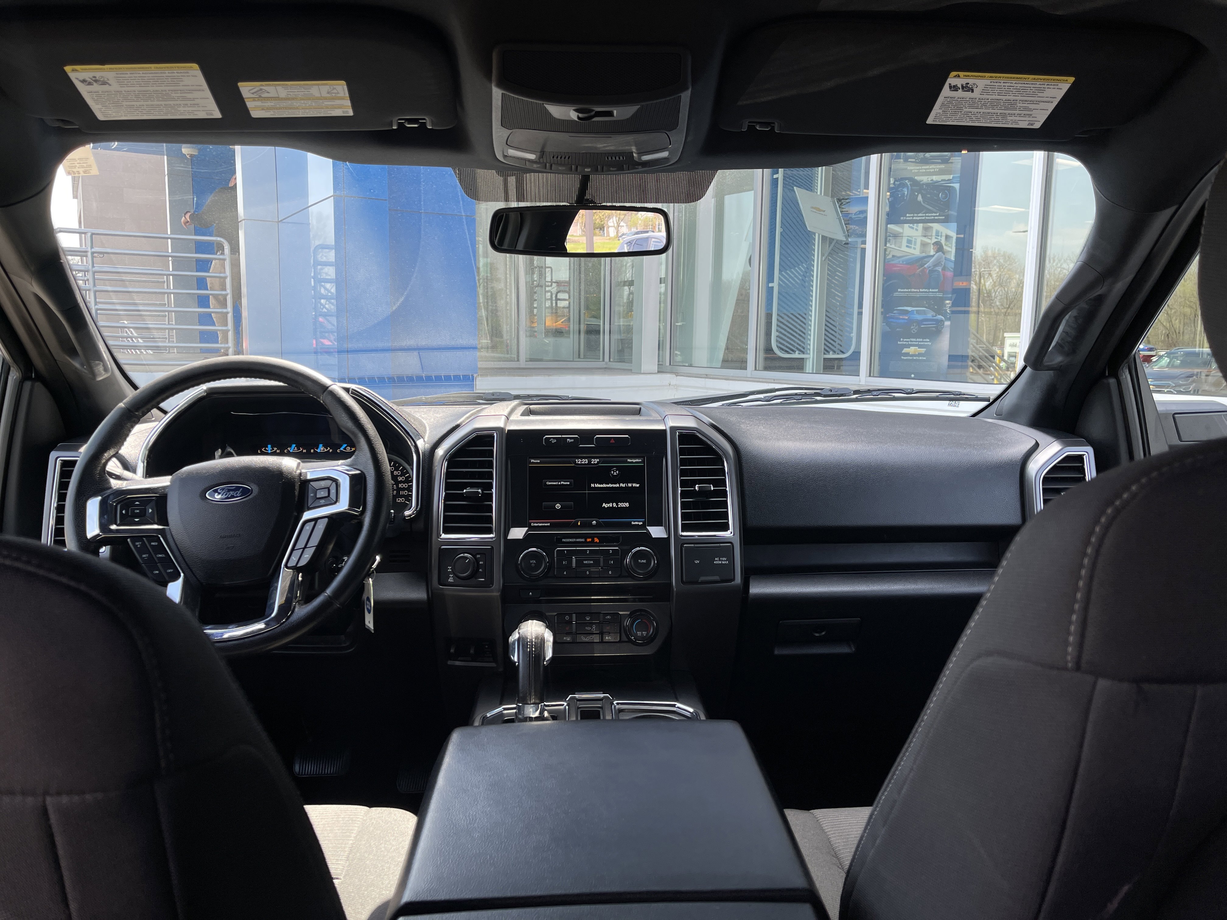 Used 2015 Ford F150 XLT w/ Equipment Group 302A Luxury image 23