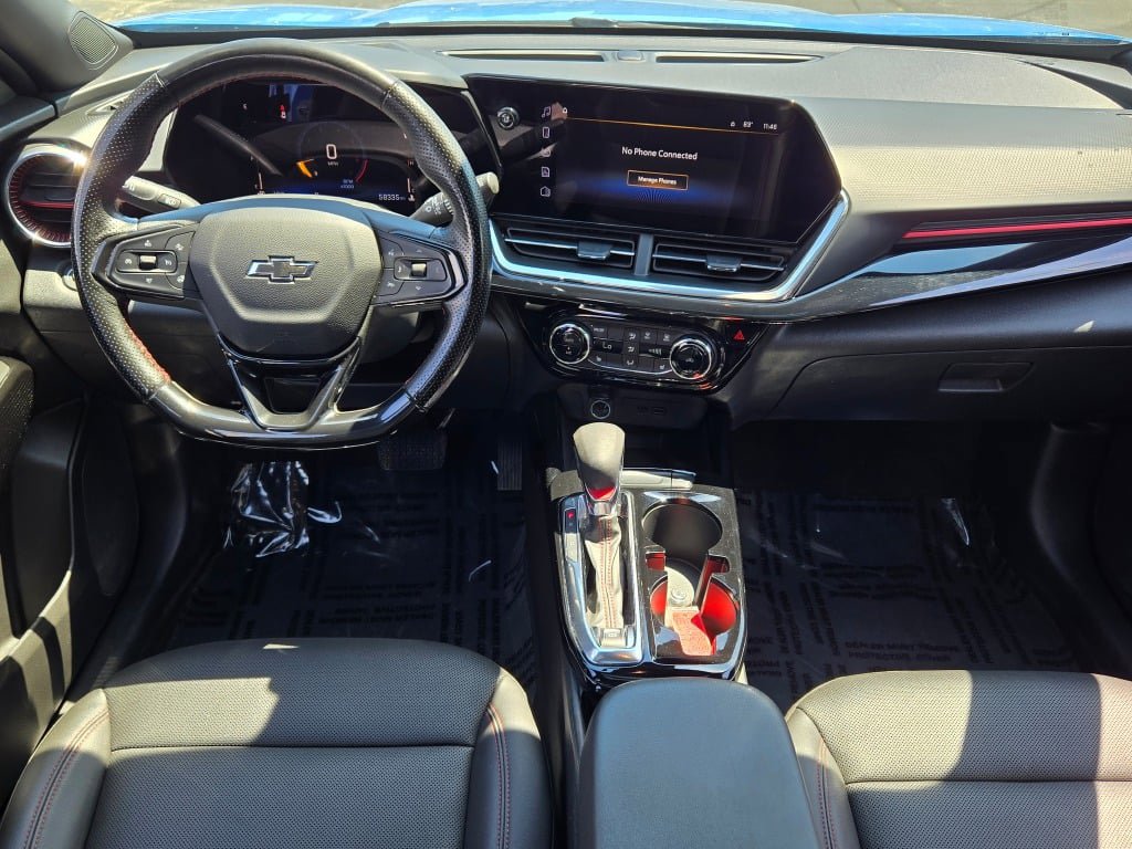 Certified 2024 Chevrolet Trax RS w/ Sunroof Package FWD image 18