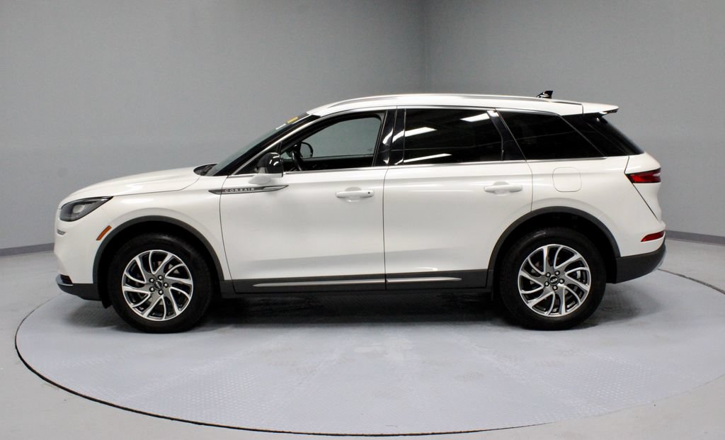 Used 2021 Lincoln Corsair AWD w/ Equipment Group 101A image 8
