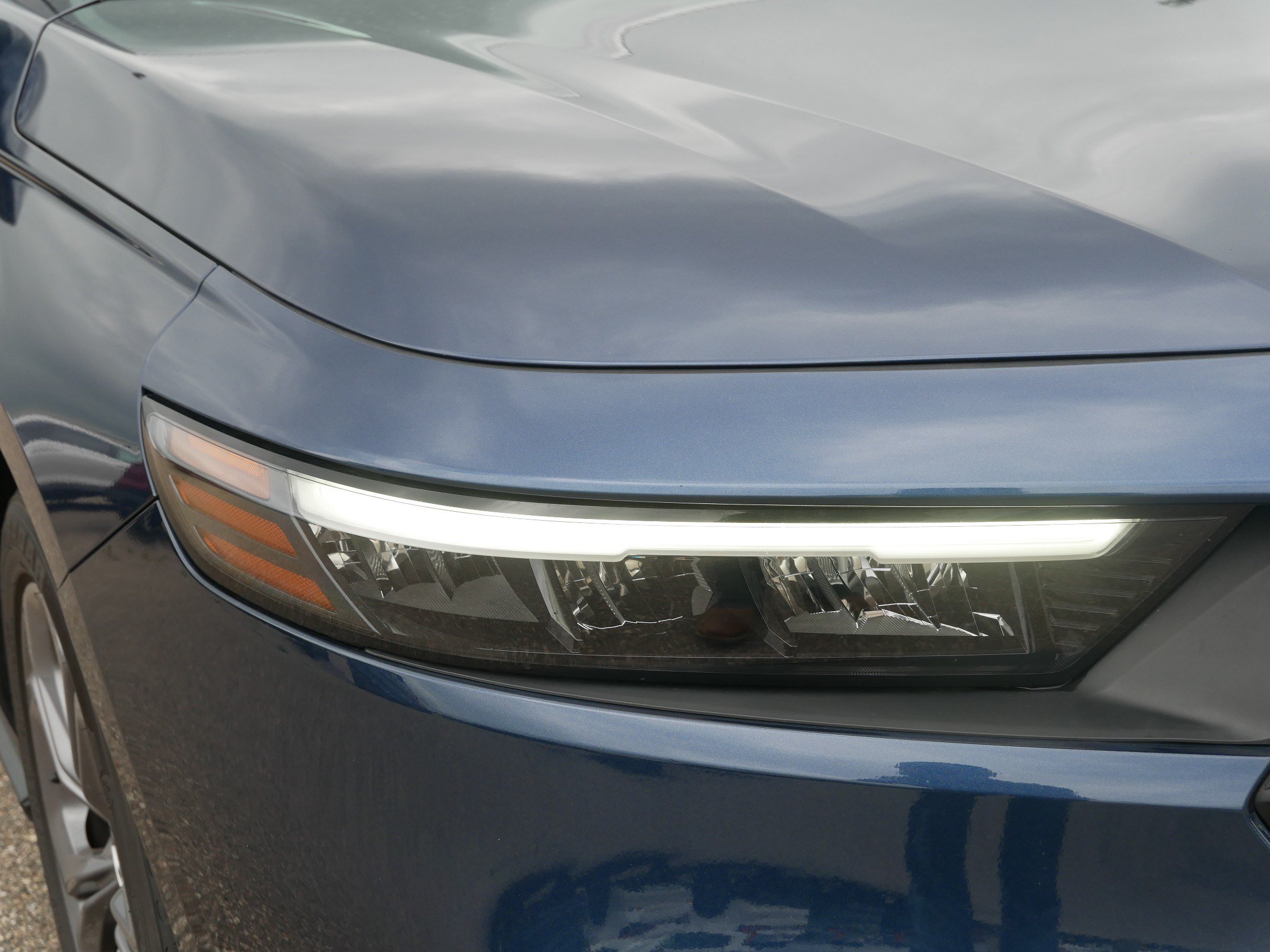 Certified 2023 Honda Accord EX image 16