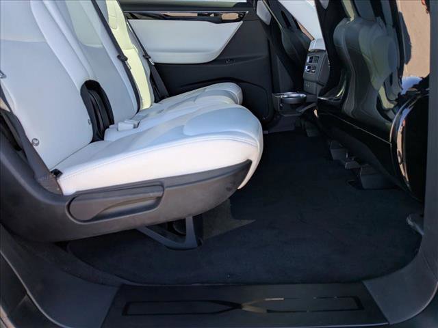 Used 2017 Tesla Model X 90D image 20