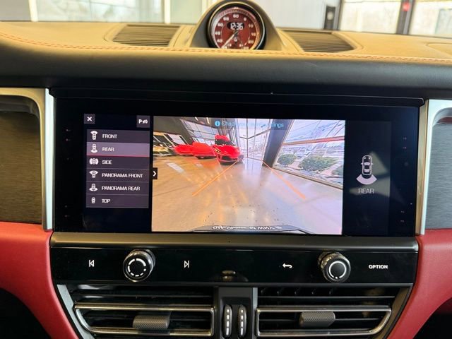 Used 2023 Porsche Macan GTS image 22