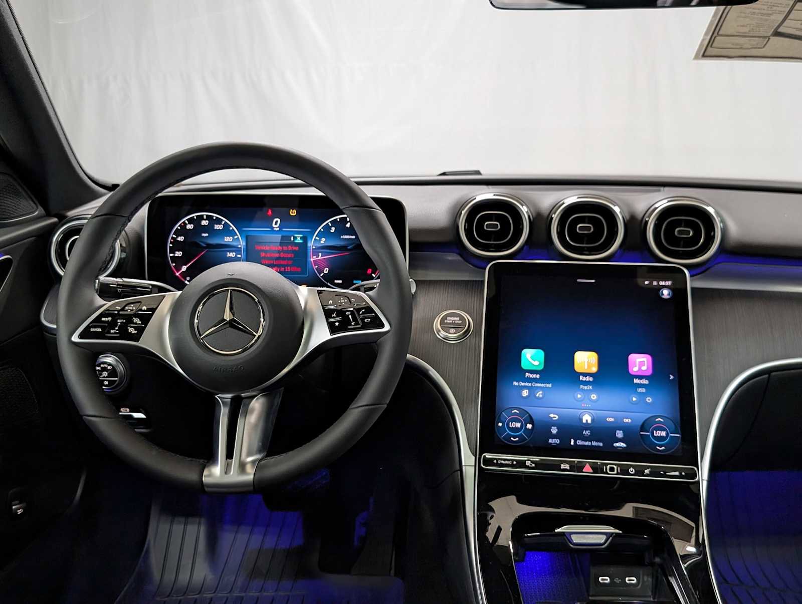 Used 2025 Mercedes-Benz C 300 4MATIC Sedan image 23