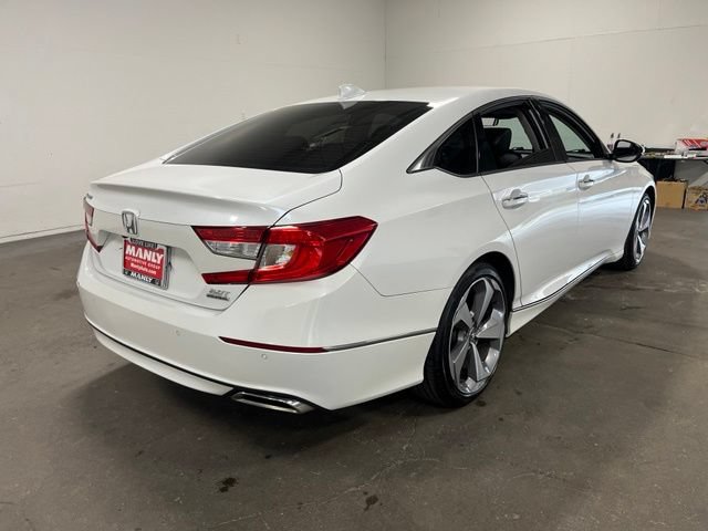 Used 2020 Honda Accord Touring image 3