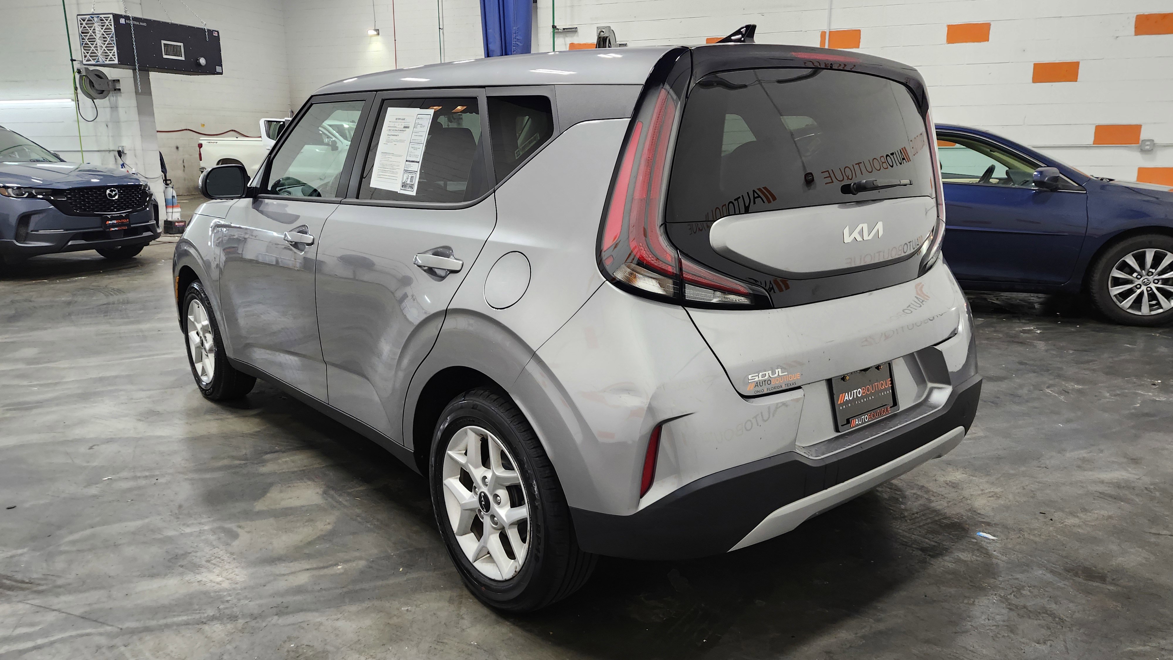 Used 2024 Kia Soul LX w/ Option Group 015 image 13