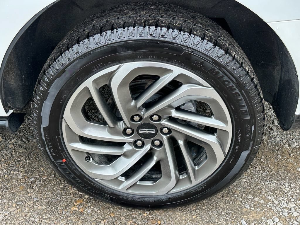 New 2025 Lincoln Navigator Reserve AWD/4WD image 5