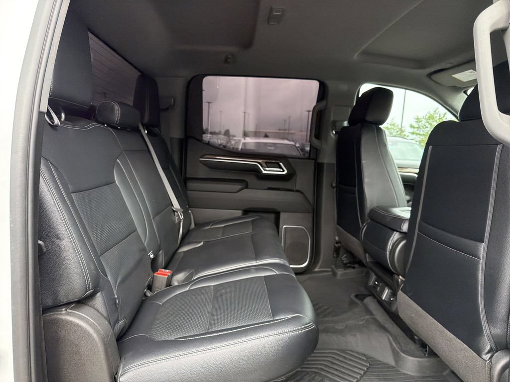 Used 2022 Chevrolet Silverado 1500 RST AWD/4WD image 15