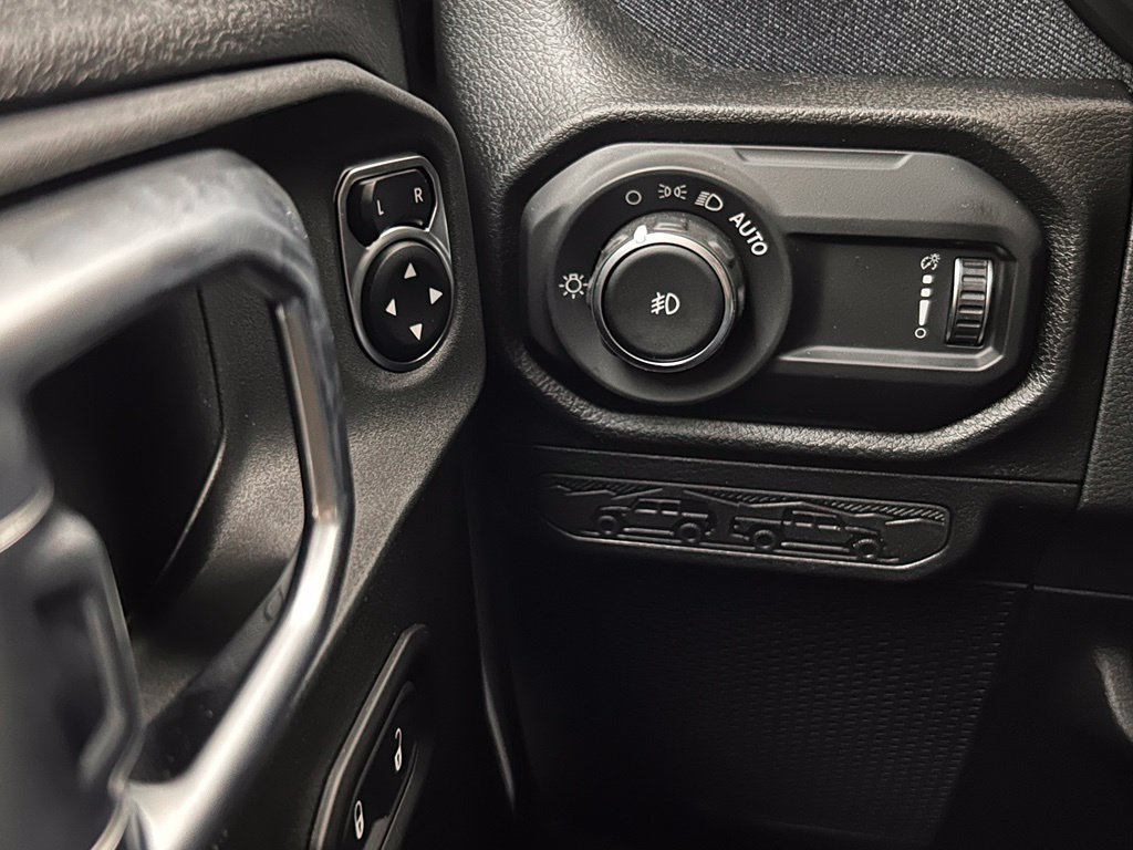New 2026 Jeep Wrangler Unlimited Sport w/ Dual Top Group AWD/4WD image 19