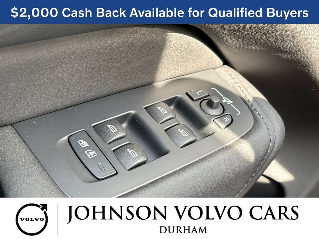 New 2026 Volvo XC60 B5 Ultra w/ Protection Package Premier AWD/4WD image 24