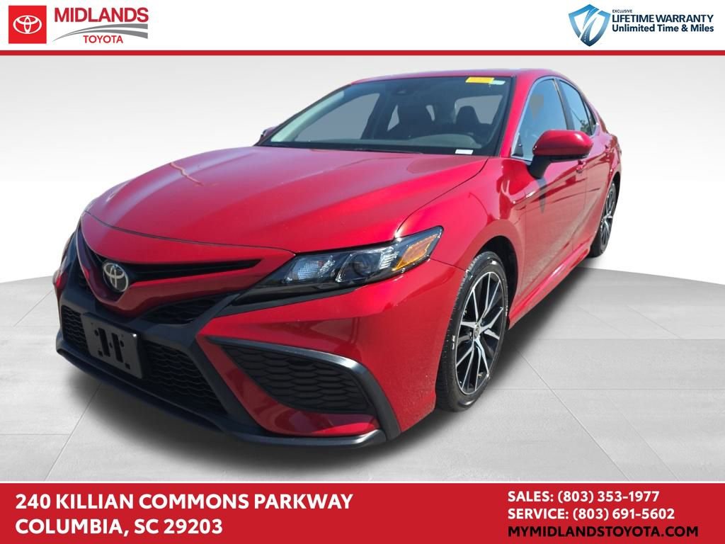 Used 2024 Toyota Camry SE
