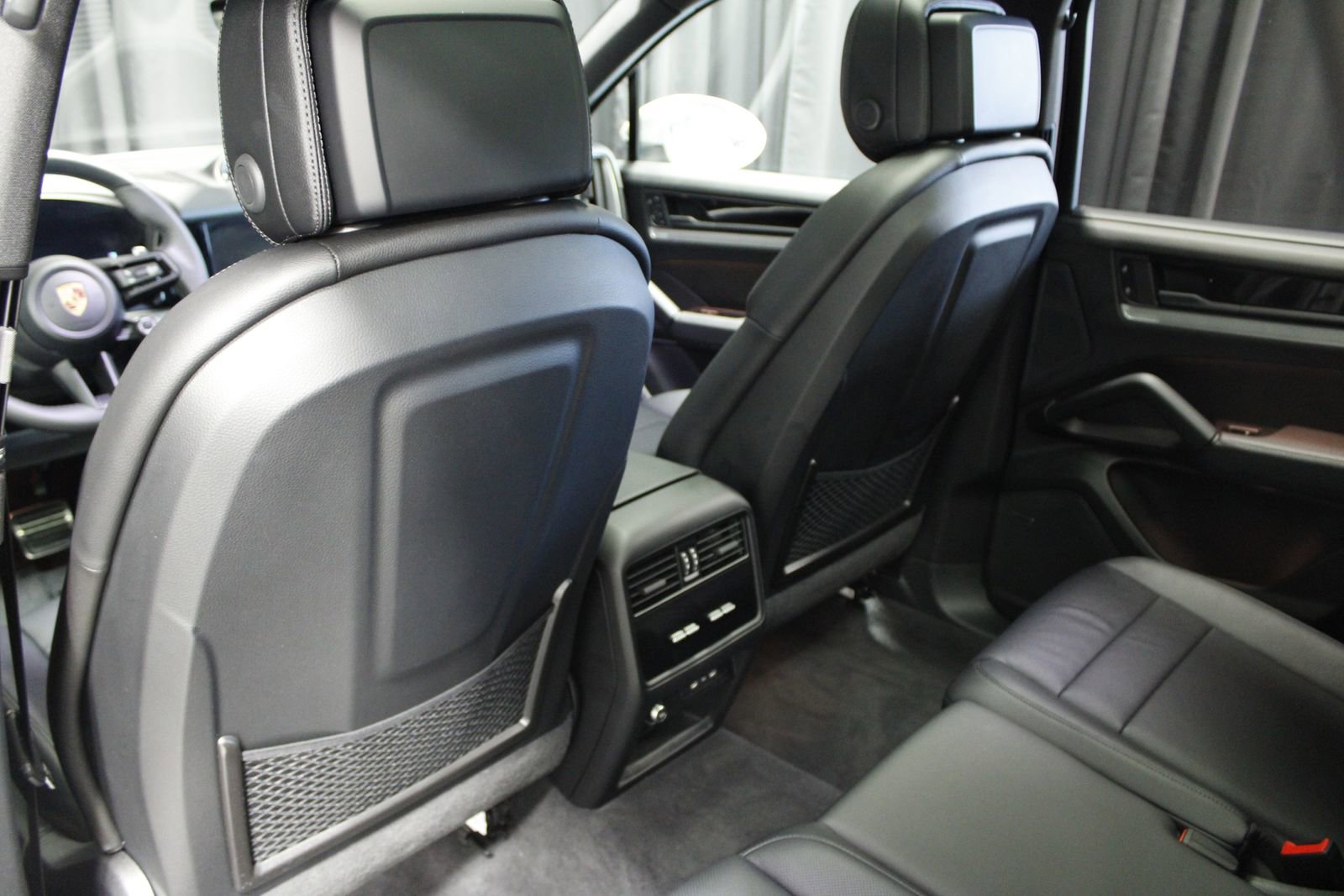 New 2026 Porsche Cayenne S AWD/4WD image 44