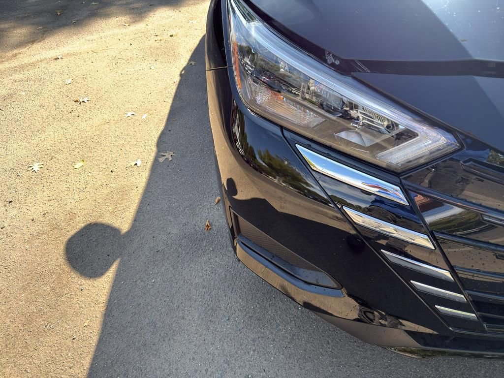 New 2025 Nissan Versa SV image 10