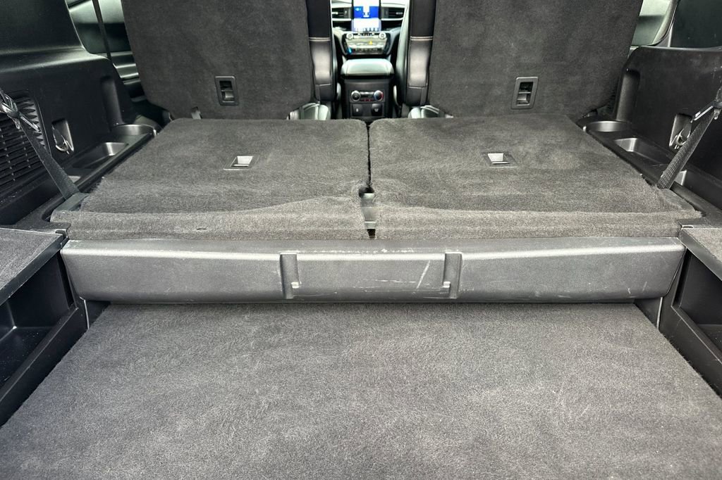 Used 2021 Ford Explorer ST w/ Equipment Group 401A image 16