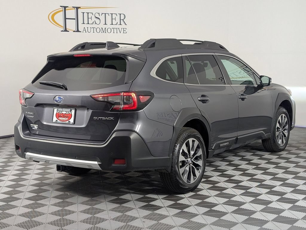 Used 2025 Subaru Outback Limited AWD/4WD image 7