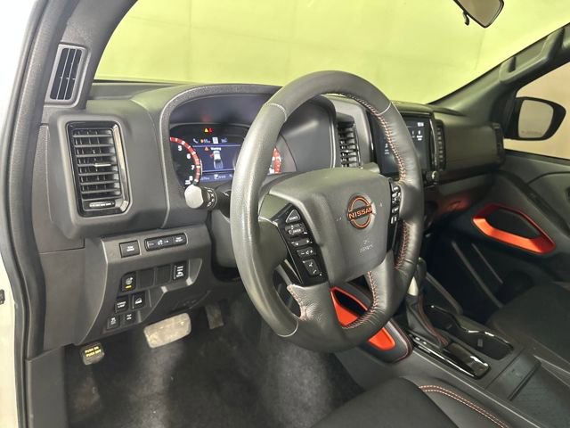 Used 2024 Nissan Frontier PRO-4X w/ Pro Convenience Package image 13
