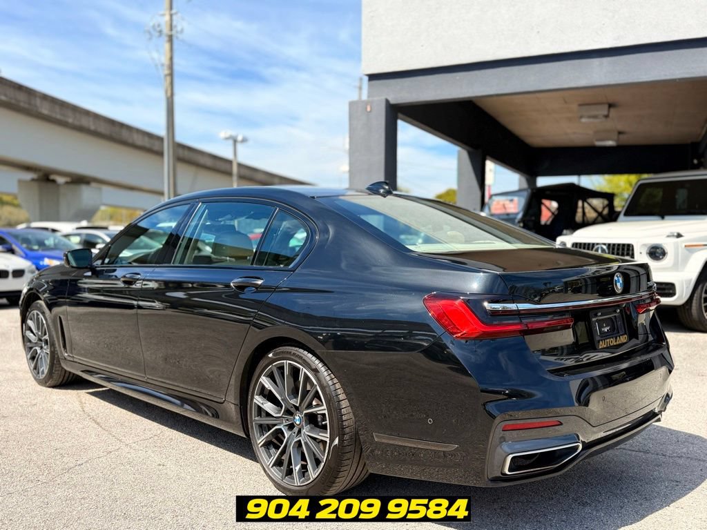 Used 2020 BMW 740i w/ Luxury Rear Seating Package RWD image 36
